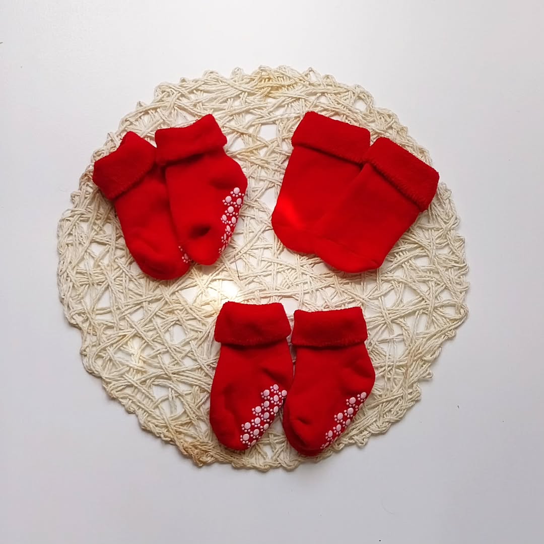 جوراب حوله‌ایِ وراداتی