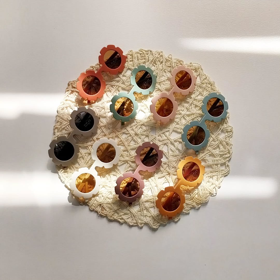 عینک طرح گل کد 0013