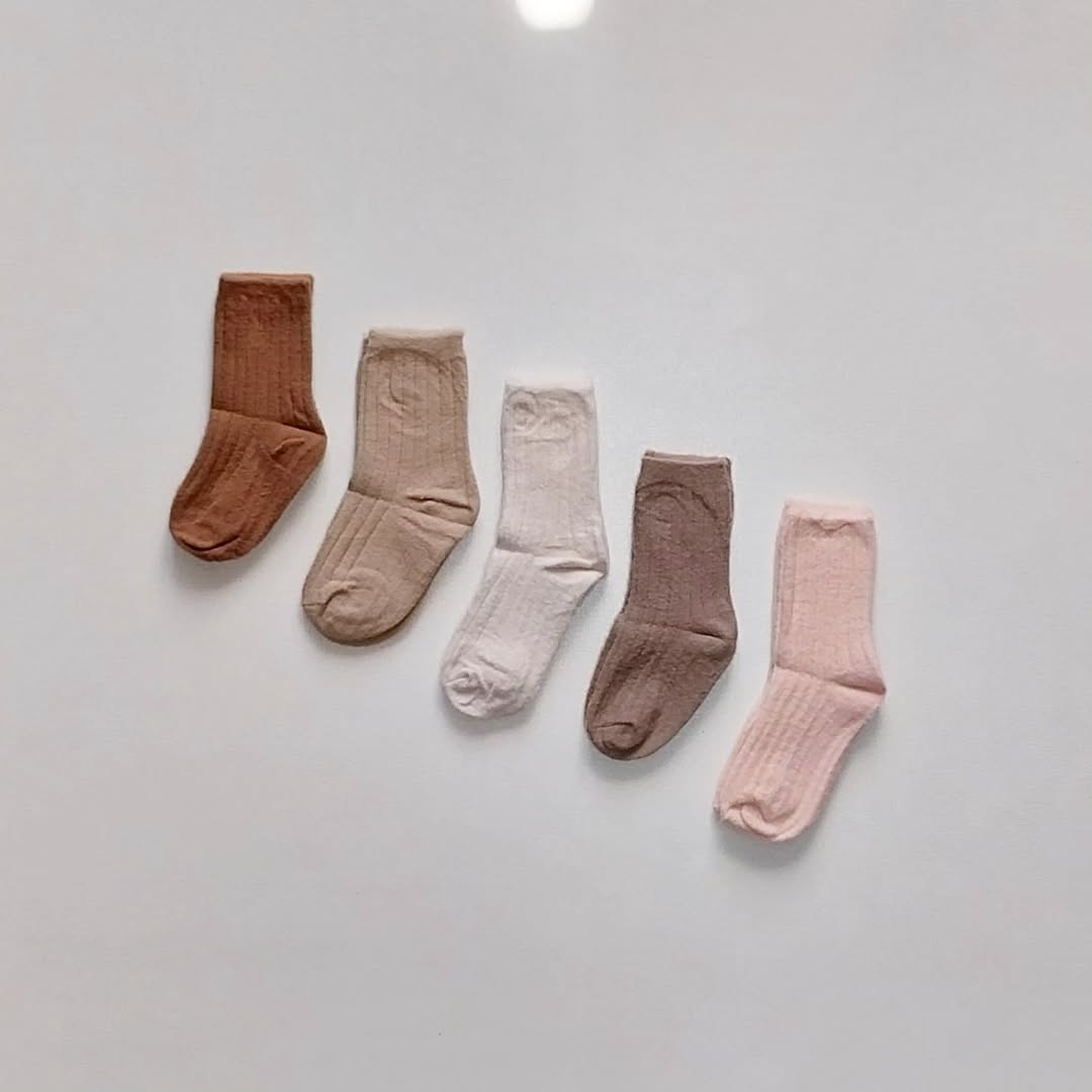 جوراب خز ساق بلند بچه‌گانه